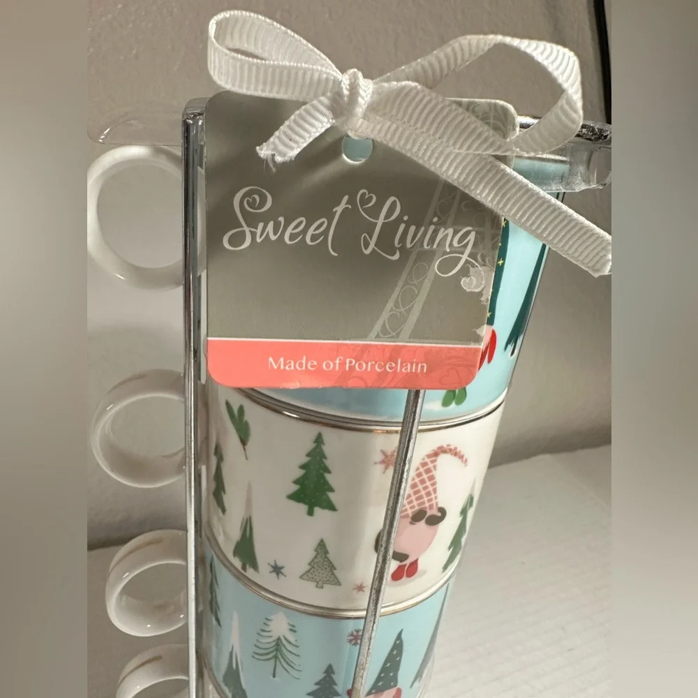 Sweet Living Collection‎ Stacking Set of 4 Mugs Christmas Gnomes Trees Rack New